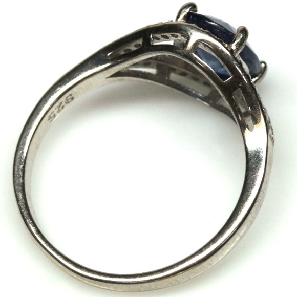 925 Sterling Silver 6 x 9 mm. Blue Sapphire & Zircon Jewelry Ring Size 7.75 - Picture 3 of 3